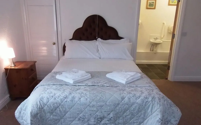 Betty Cottles Inn
