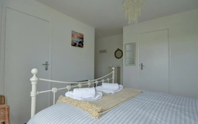 Magnificent holiday home in Georgeham near Beach