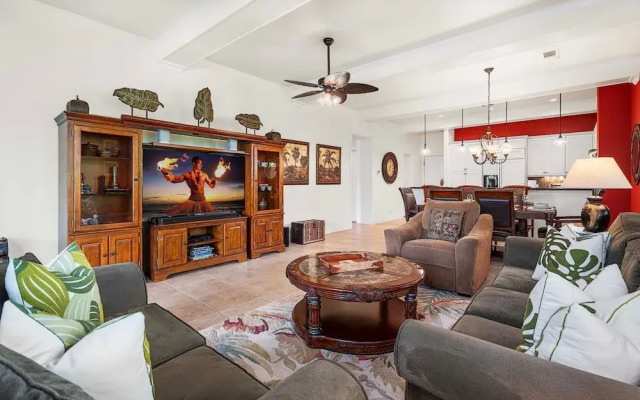 Updated Unit - Perfect Location - Vrkcv