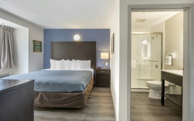 Greenville Pelham Inn by IHG