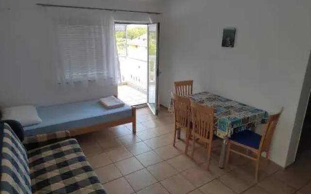 Apartments Mali Mate