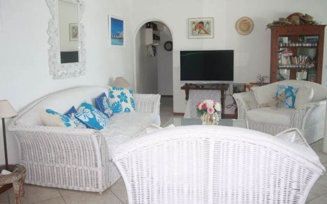 Отель Villa Mitivai комната для гостей