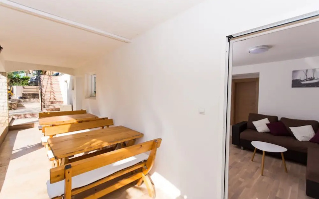 Apartment Vedran
