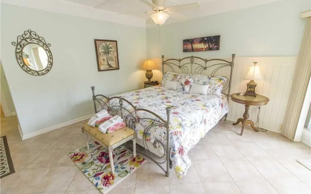 Island House B107 - Two Bedroom Condo