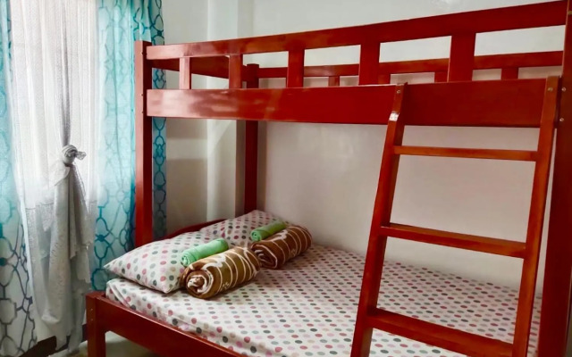 Vacation House in Baguio with Amazing Sunset Views