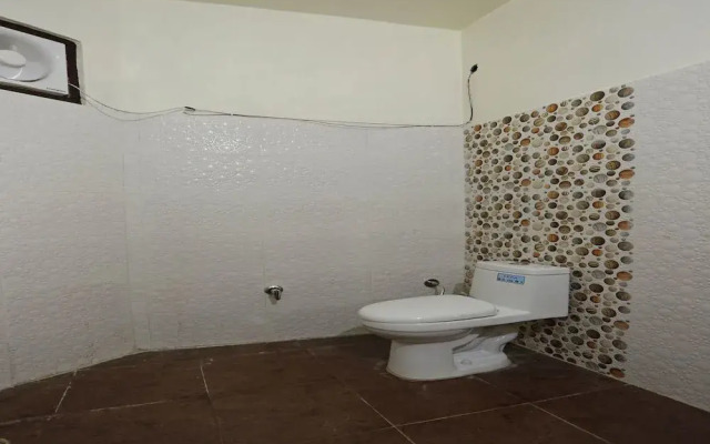 Holiday Inn Guest House