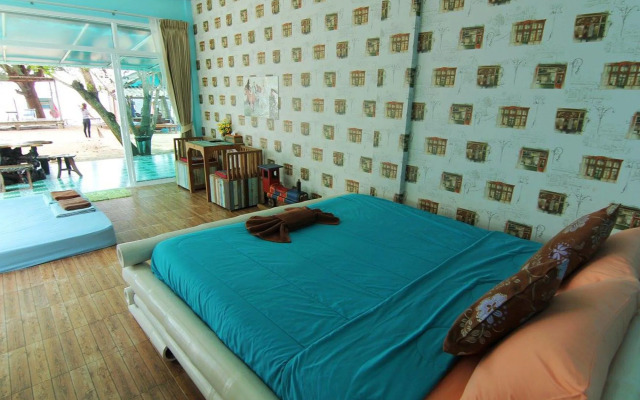 Ton-Aor on the beach resort & restaurant