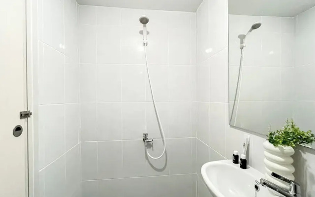 Minimalist Studio At Tokyo Riverside Pik 2 Apartment