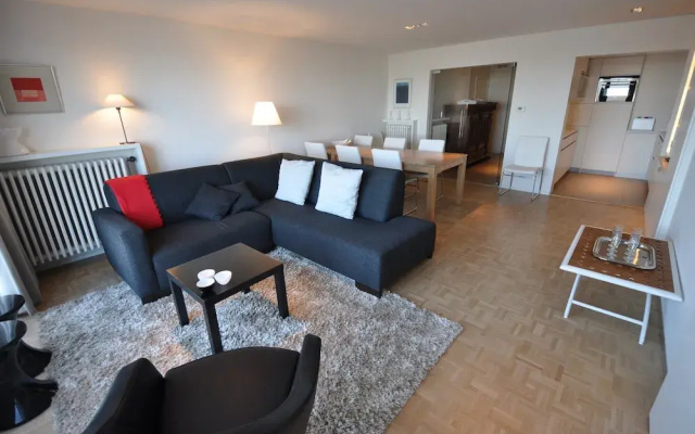 Apartment in Duinbergen by Sailing Club