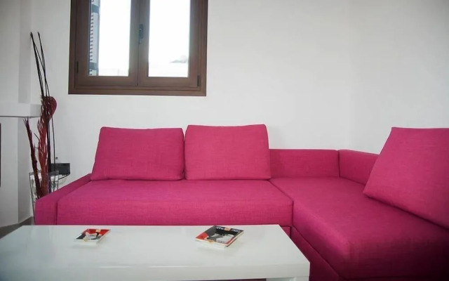 Plum Tree Studio - Morfi Village