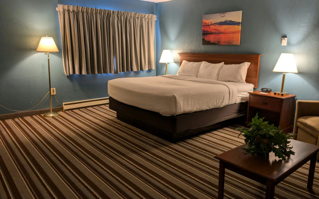 Magnuson Hotel Copper Crown