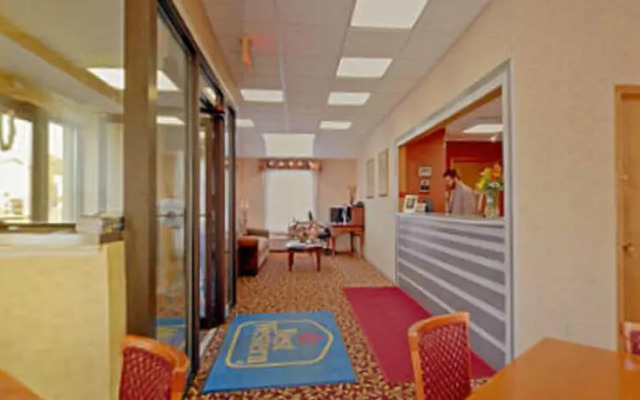 Best Western Weedsport Inn