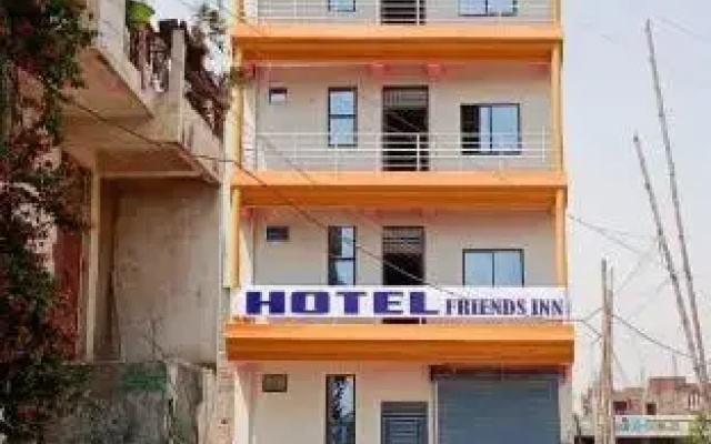 OYO 88820 Hotel Friends Inn