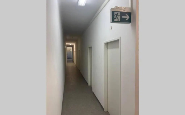 Private Room near Vienna City Center 1
