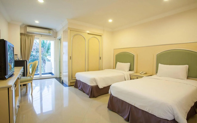 Hillton Holiday Pattaya(ฮิลตัน ฮอลิเดย์ เซ็นทรัล พัทยา)