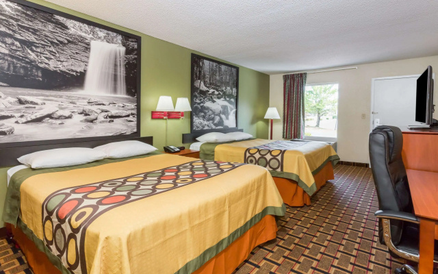 Super 8 by Wyndham Stafford