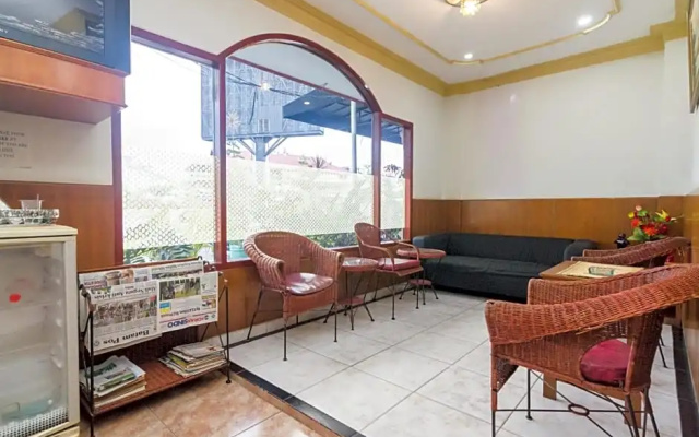 OYO 2422 Rama Hotel