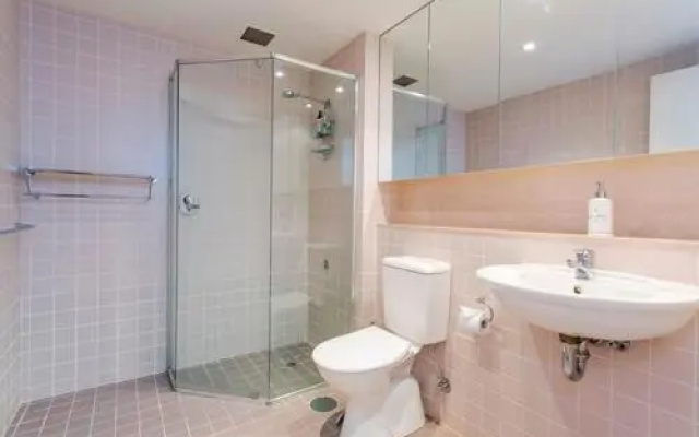 Glenelg Holiday Apartments-Pier
