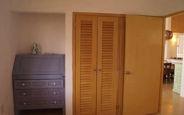 Puerto Vallarta 2br condo Loma del Mar
