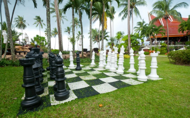 Курортный отель Santhiya Koh Chang Resort