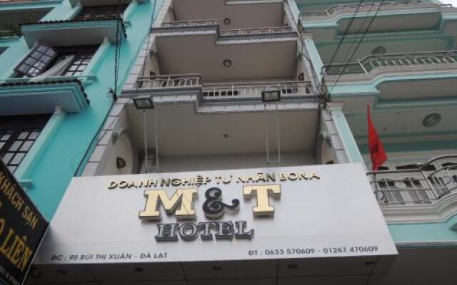 M & T Hotel Далат вид на фасад