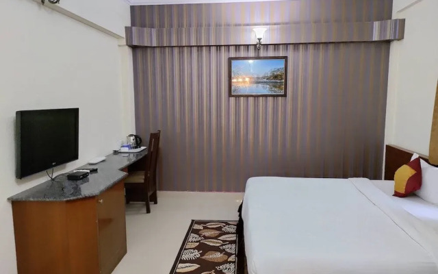 Hotel Voyagers 99