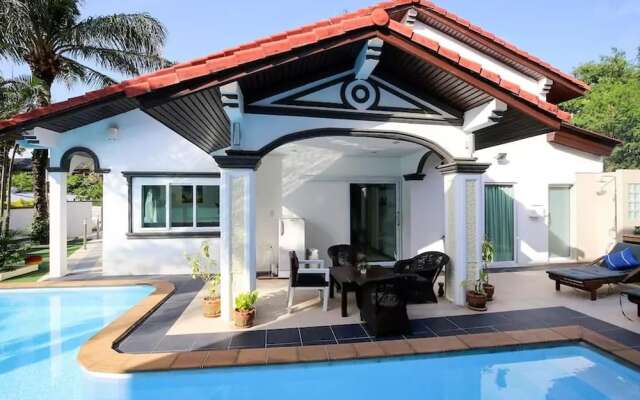 Отель 5 Bedroom Villa in Fisherman's Village Самуи вид на фасад