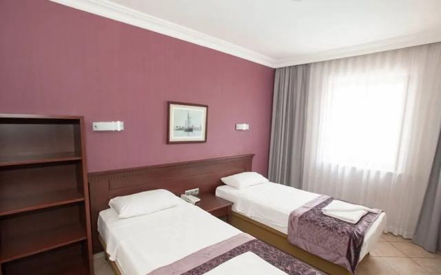 Club Viva Hotel And Apartments
