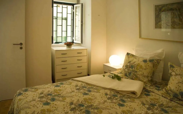 Cosy Flat In Historic Lisbon Downtown