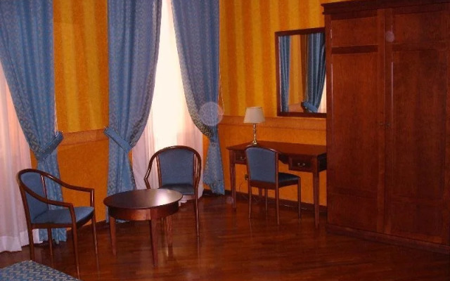 Hotel Excelsior
