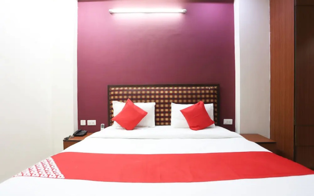 OYO 43270 Ishita Residency