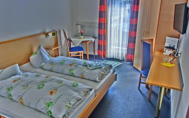 Hotel Adler - Post