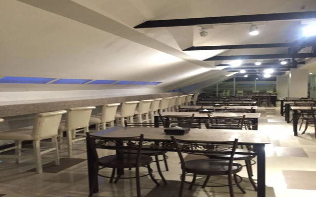 Leelawadee Resotel Raminthra 23