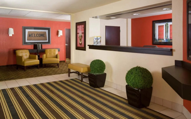 Extended Stay America Select Suites Chicago O'Hare