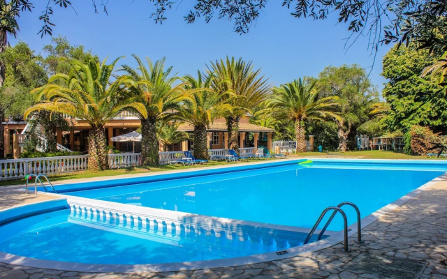 Karda Beach Camping & Bungalows