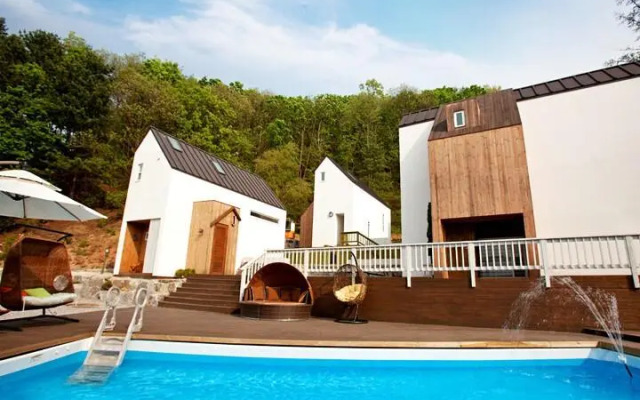 Biyork Pension