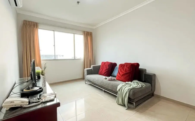 Warm And Nice 2Br At Permata Senayan Apartment