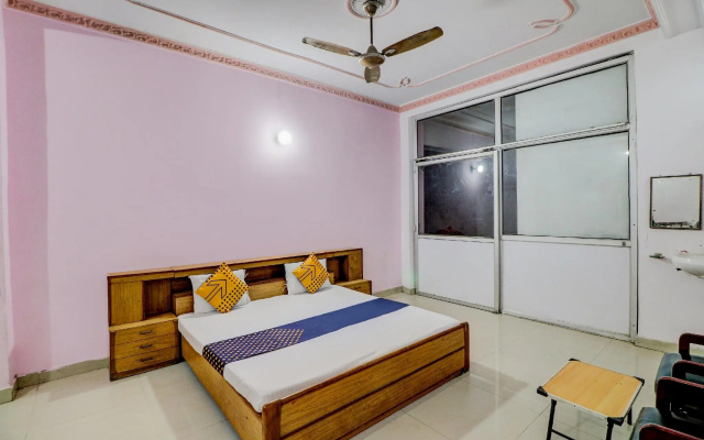 SPOT ON 66997 Jc Guest House