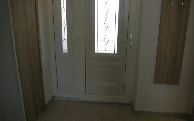 Apartment Marisa 2 in Cres