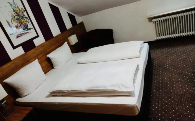 Hotel Relax