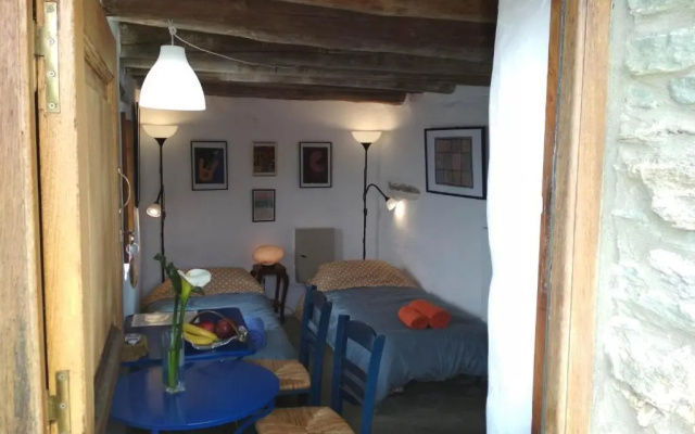Cyclades Olive Museum's Guest House