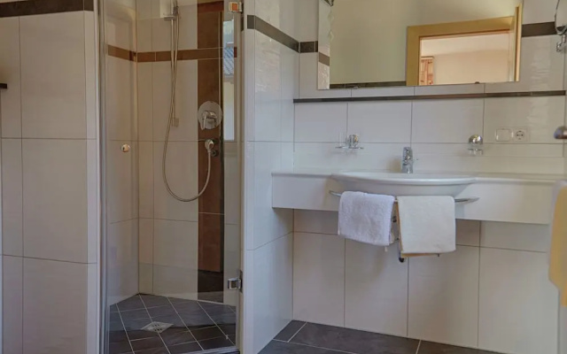 Spacious Apartment in Aschau im Zillertal With Balcony