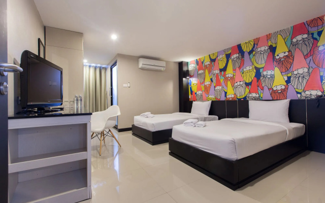 Pentahug Hotel