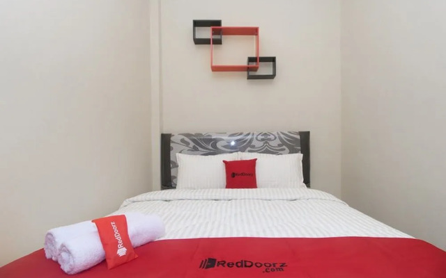 RedDoorz Syariah near Politeknik Negeri Madiun
