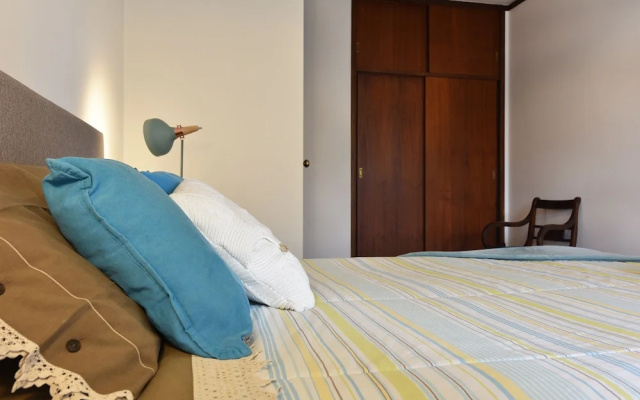 39 Sea Views Beach Apartment