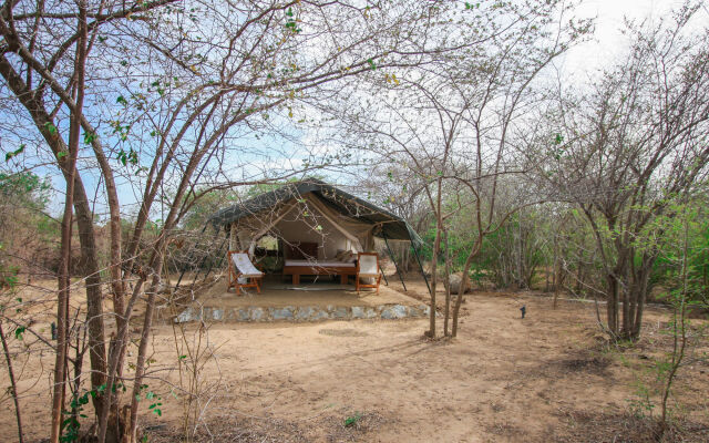 Отель Yala National Park Camping вид на фасад