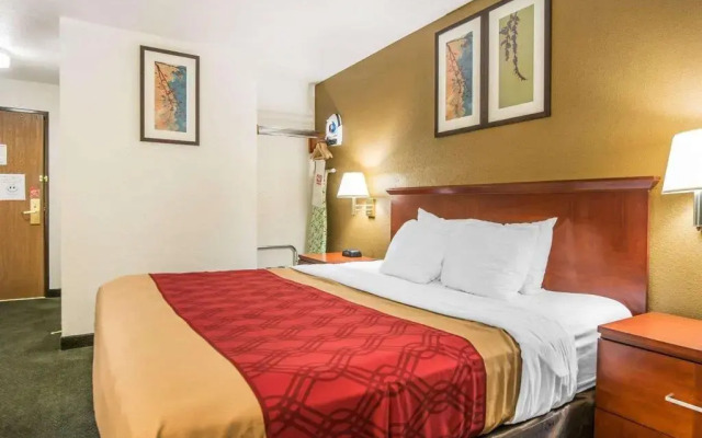 Days Inn By Wyndham Canon City