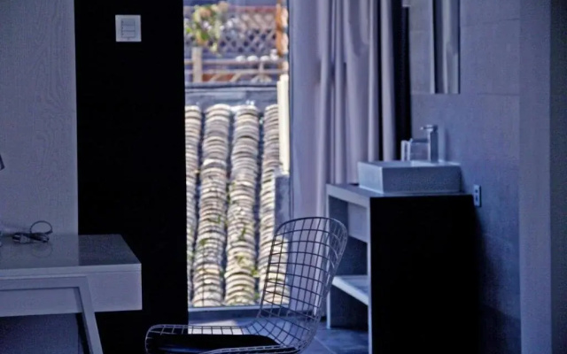 Xitang J Shuangqiao Holiday Hotel