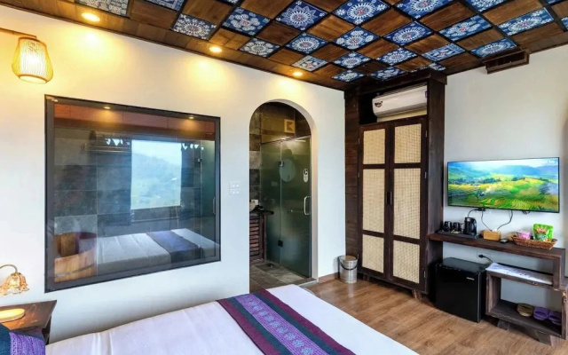 Sapana Mountain Retreat