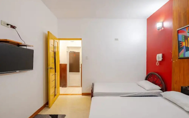 Ross Rose Budget Hotel